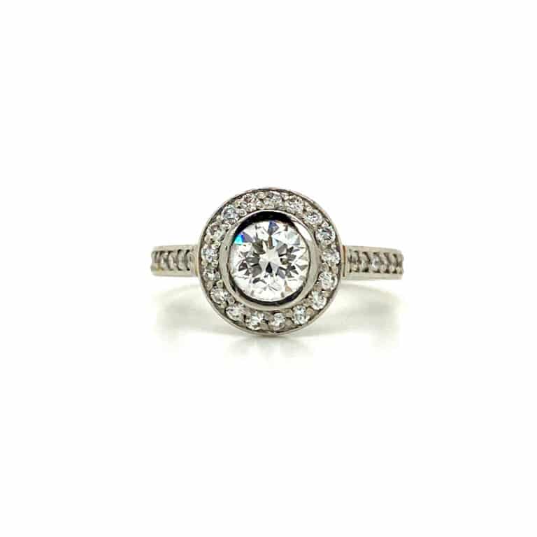 Amanda &ndash; Round Bezel Halo Engagement Ring