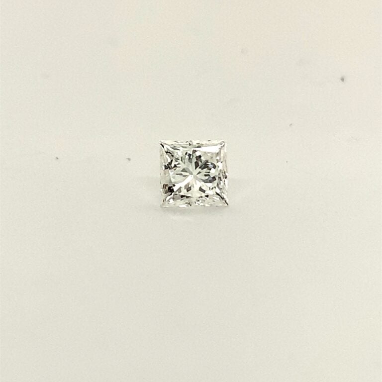 0.60ct F VVS Princess Diamond