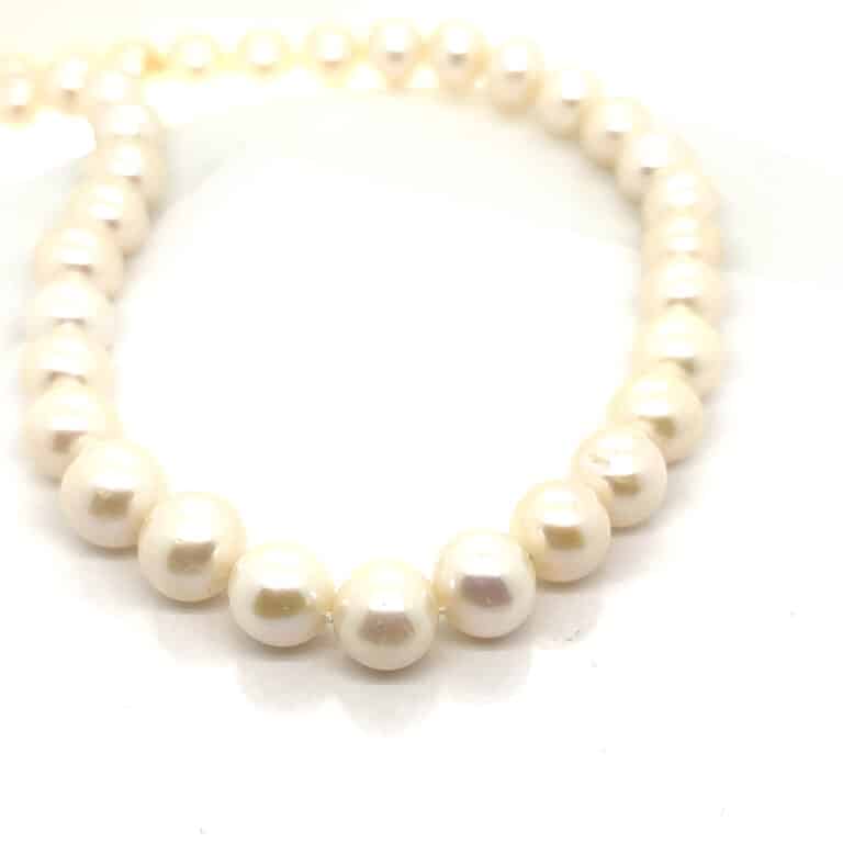 10mm White Saltwater Pearl Necklace