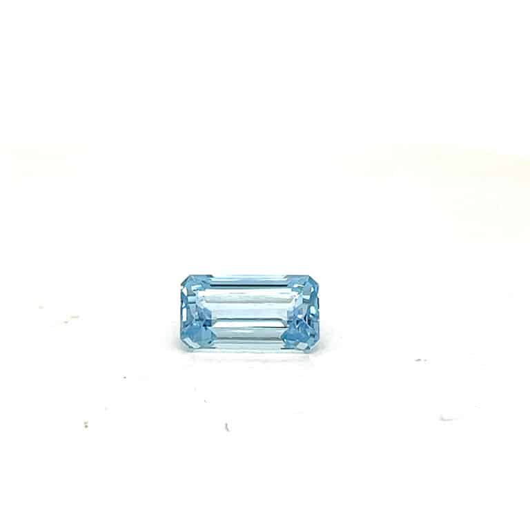 2.8ct Emerald Cut Aquamarine