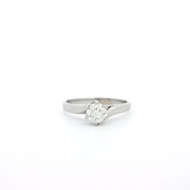 0.50ct G I1 Round Crossover Solitaire Ring