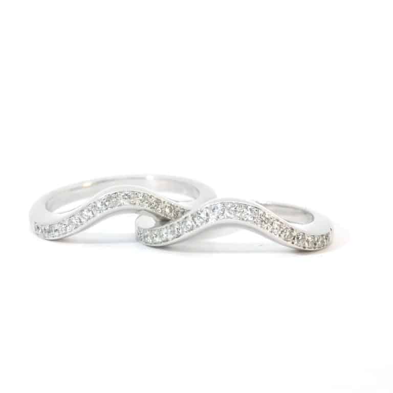 2 x 0.17ct G SI Curved Wedding Rings