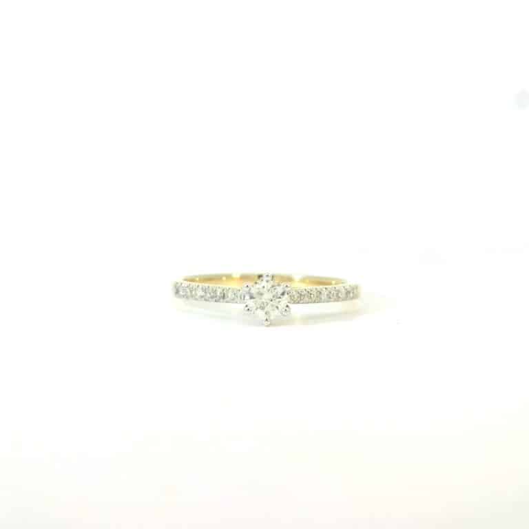 0.25ct I SI Round Engagement Ring