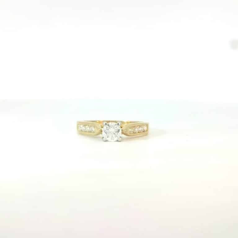 0.25ct H SI Round Engagement Ring