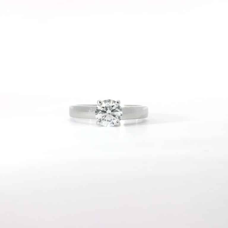Emma &ndash; 4 Claw Round Diamond Solitaire Ring