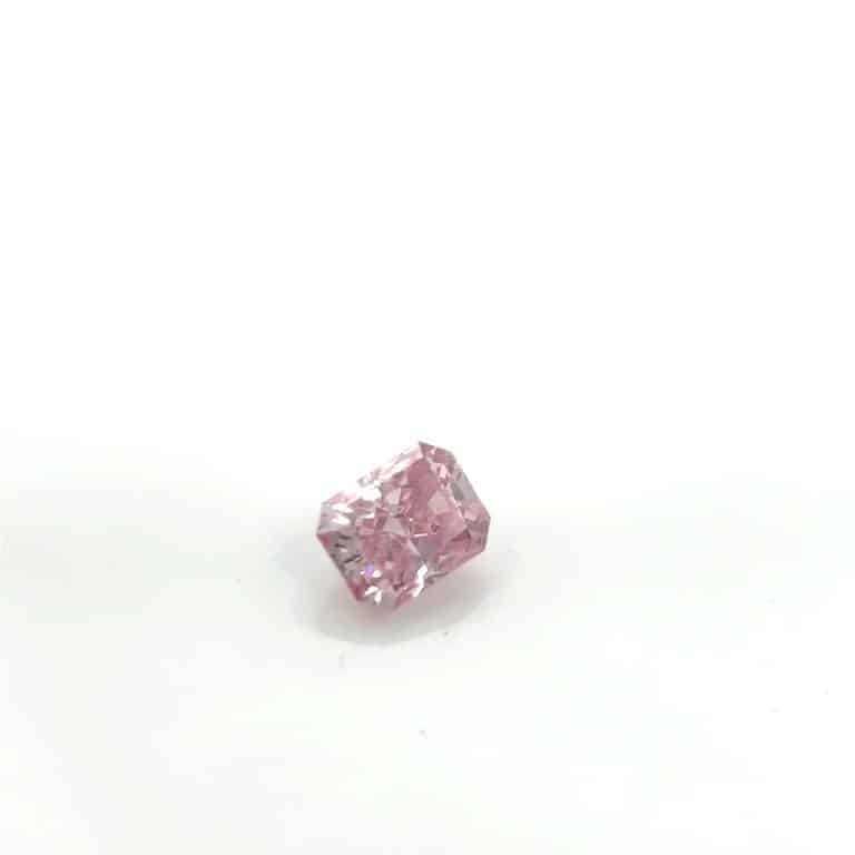 0.30ct 5P SI Radiant Pink Diamond