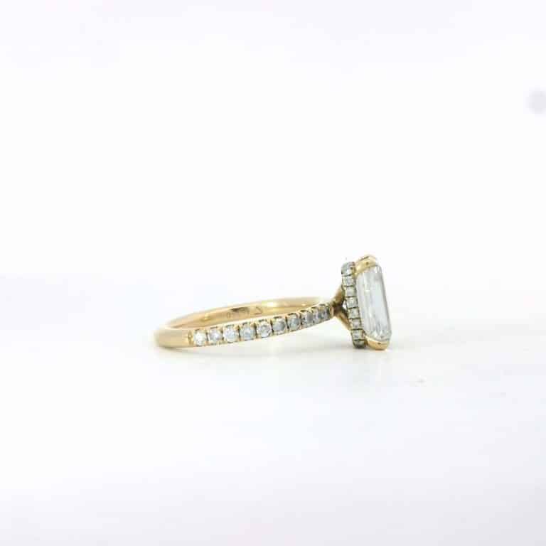 2.5ct Hidden Halo Lab-Diamond Engagement Ring