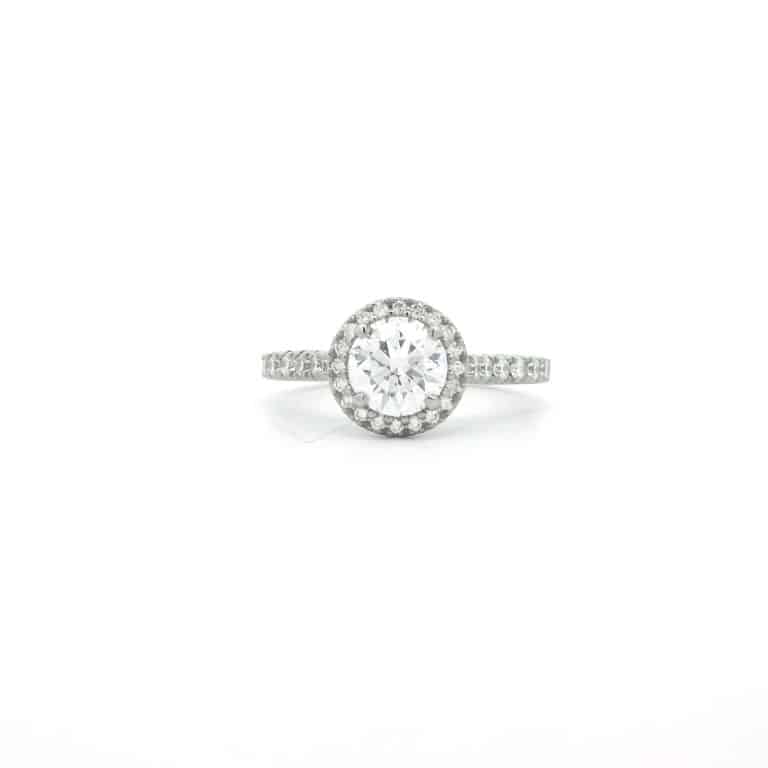 Clarissa &ndash; 0.90ct D VVS Lab-Diamond Halo Engagement Ring