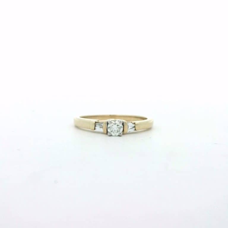 0.15ct G SI Diamond Trilogy Dress Ring