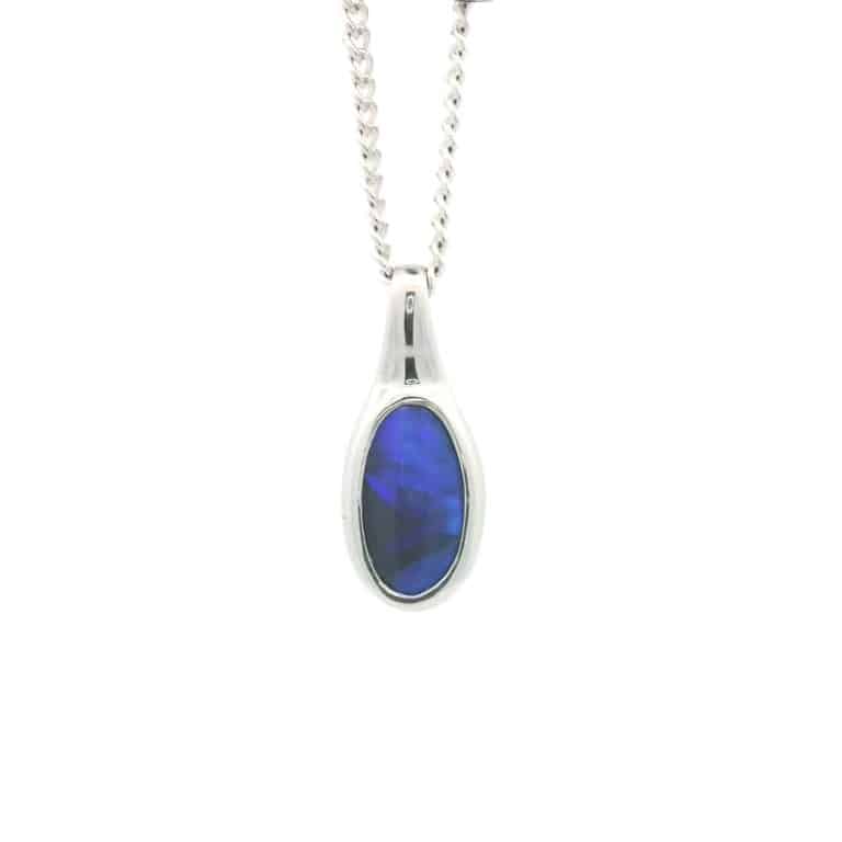 Silver pendant with blue stone