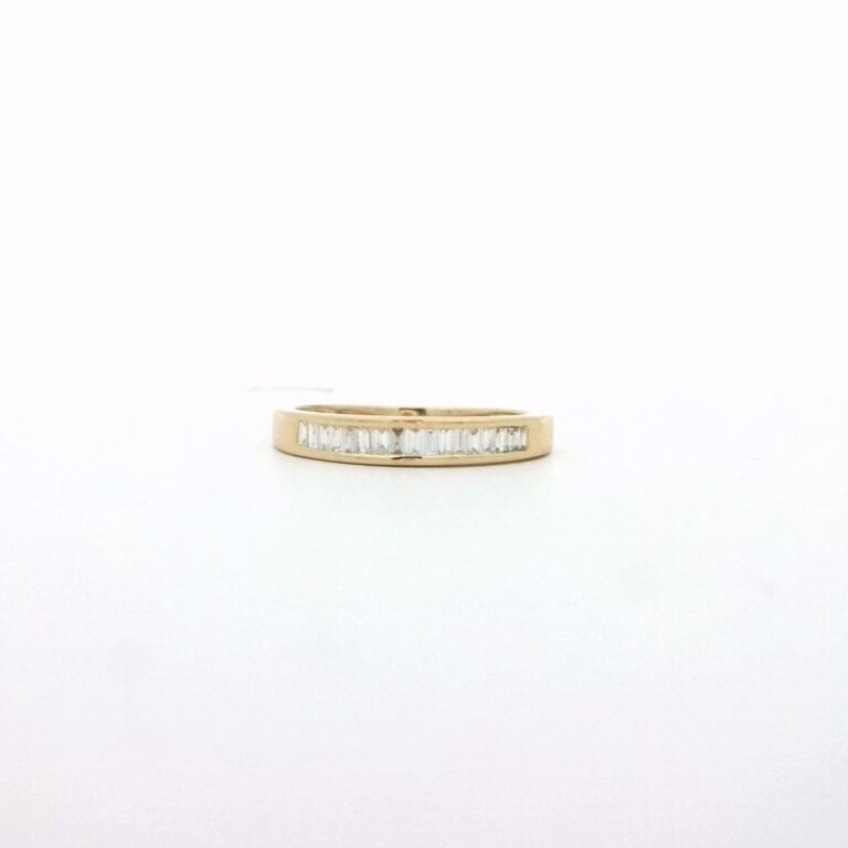 0.30ct G VS Baguette Diamond Wedding Ring
