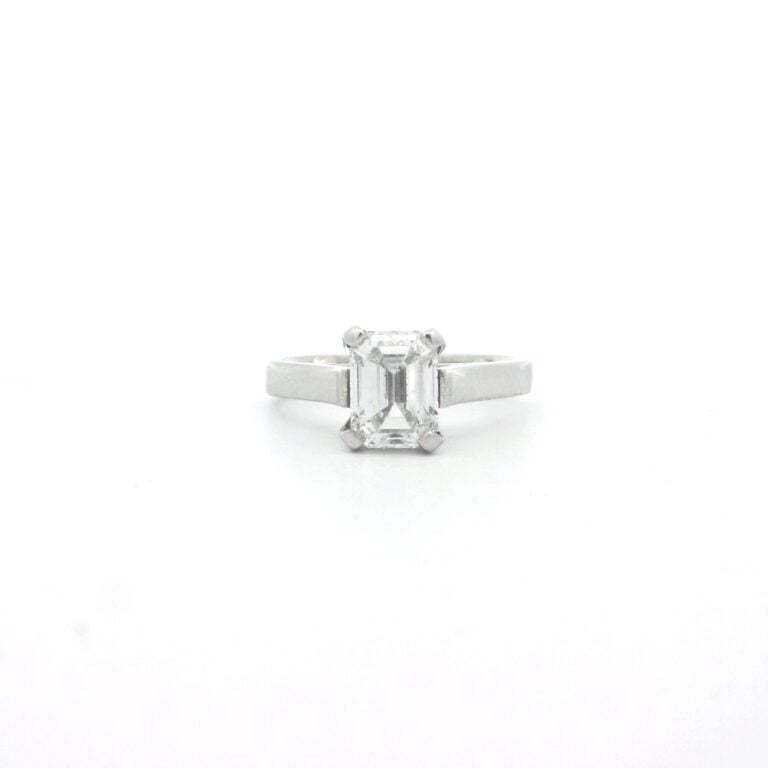 1.52ct F VS2 Solitaire Emerald Diamond Engagement Ring