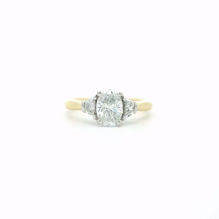 Eloise &ndash; 0.76ct D VVS2 Oval Lab Diamond Trilogy Engagement Ring