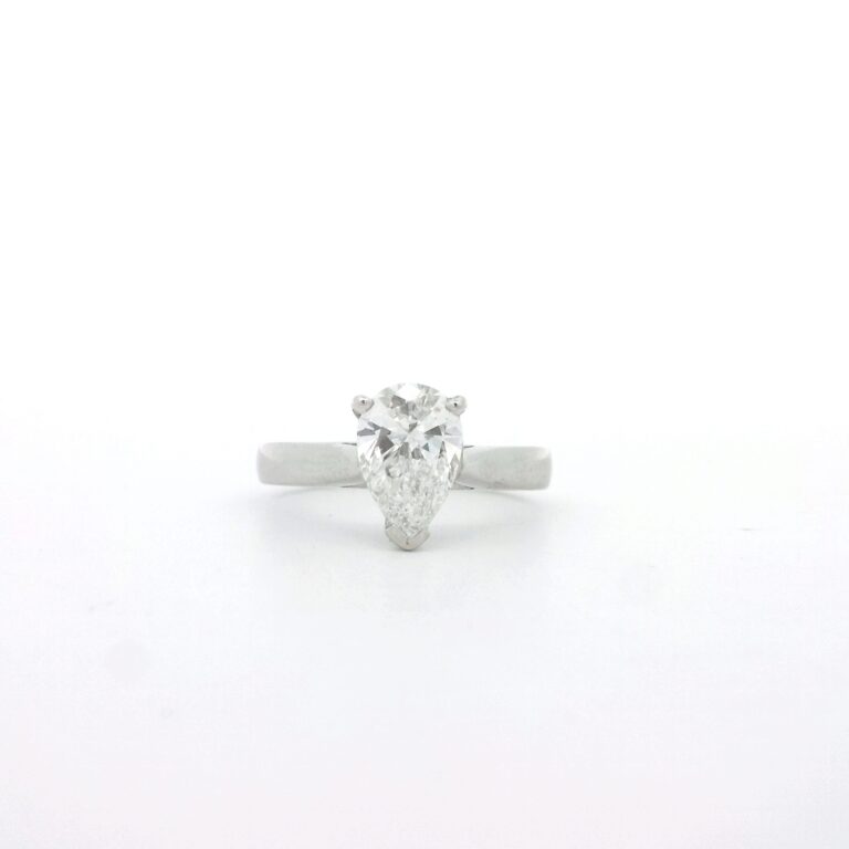 Elsie – 1.5ct E VVS Pear Lab-Diamond Solitaire Ring