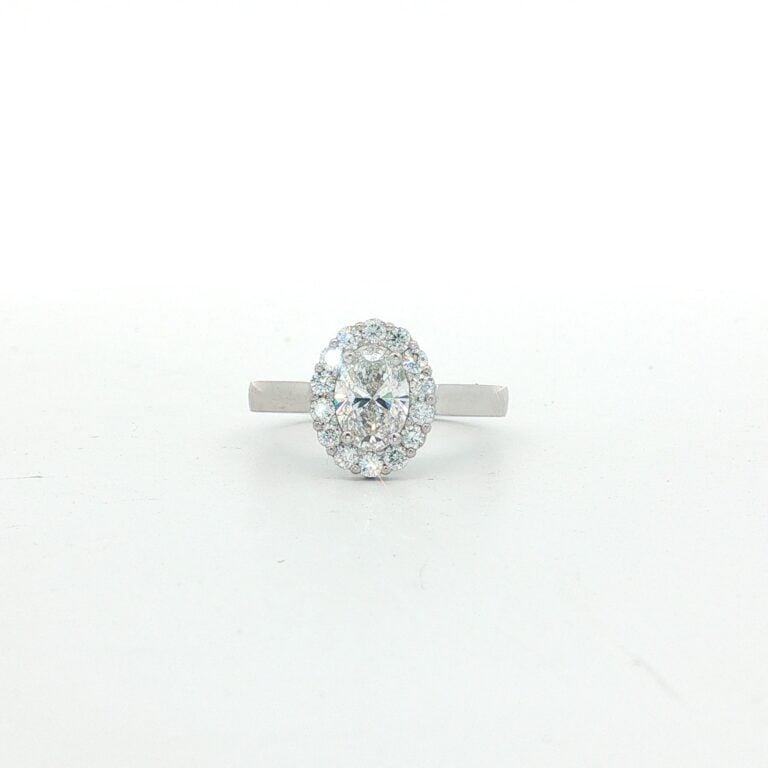 Giselle &ndash; 0.80ct E SI Oval Halo Engagement Ring