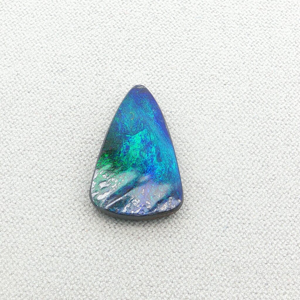 12ct Triangular Boulder Opal