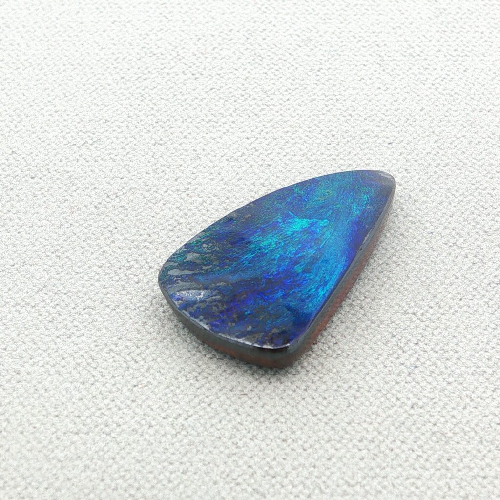 12ct Triangular Boulder Opal